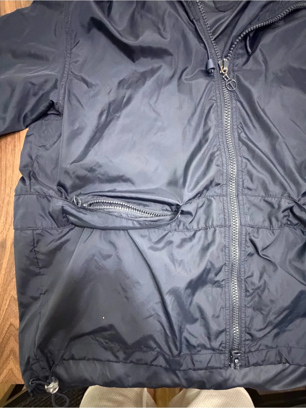 Vintage Tommy Hilfiger Men's Navy Hooded Windbreaker Jacket